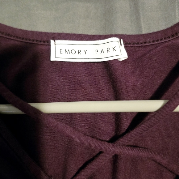 Womens blouse maroon XL - Picture 2 of 3